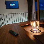 Διαμέρισμα Bodensee Penthouse 21d - Seesicht - Billiard - Massage - Trambolin - Bbq - Tischkicker - Parken - Panorama Exklusive Ohningen
