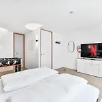 Bodensee Penthouse 21d - Seesicht - Billiard - Massage - Trambolin - Bbq - Tischkicker - Parken - Panorama Exklusive Διαμέρισμα Ohningen