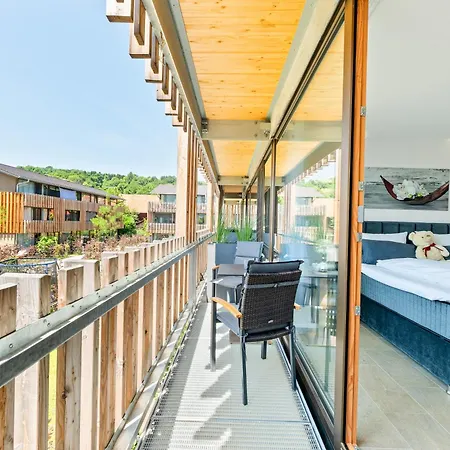 Bodensee Penthouse 21d - Seesicht - Billiard - Massage - Trambolin - Bbq - Tischkicker - Parken - Panorama Exklusive * Ohningen