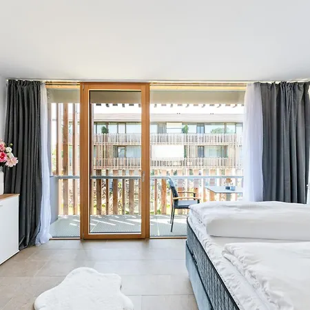 Bodensee Penthouse 21d - Seesicht - Billiard - Massage - Trambolin - Bbq - Tischkicker - Parken - Panorama Exklusive Daire Ohningen