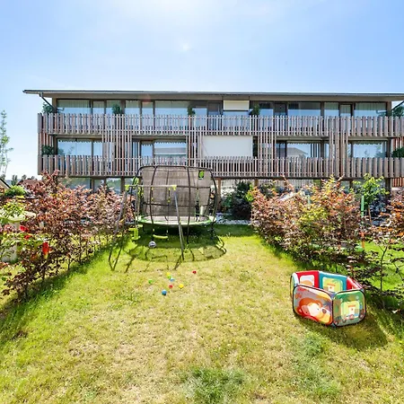 Daire Bodensee Penthouse 21d - Seesicht - Billiard - Massage - Trambolin - Bbq - Tischkicker - Parken - Panorama Exklusive *